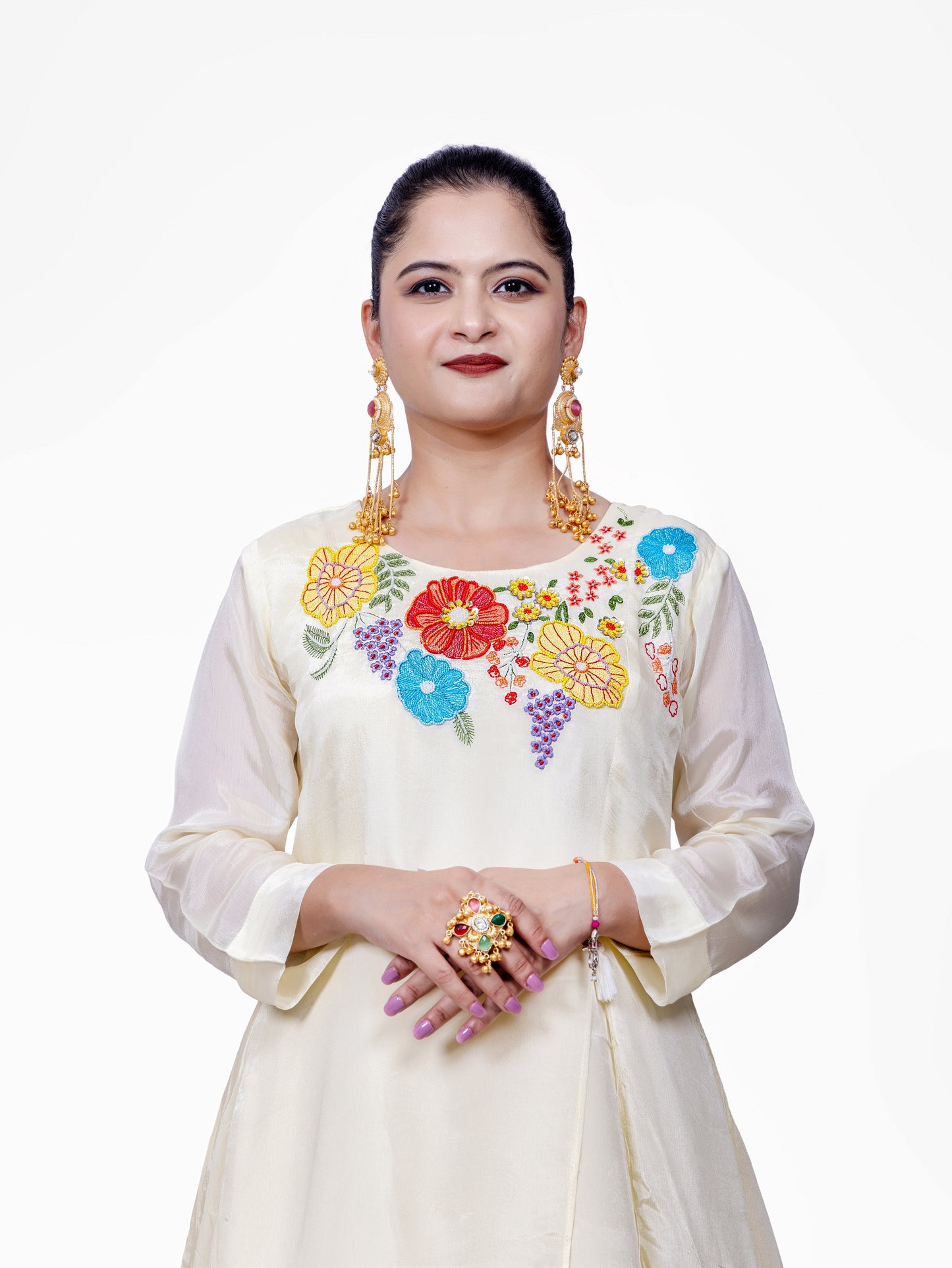 White C shape floral design tunic with pant